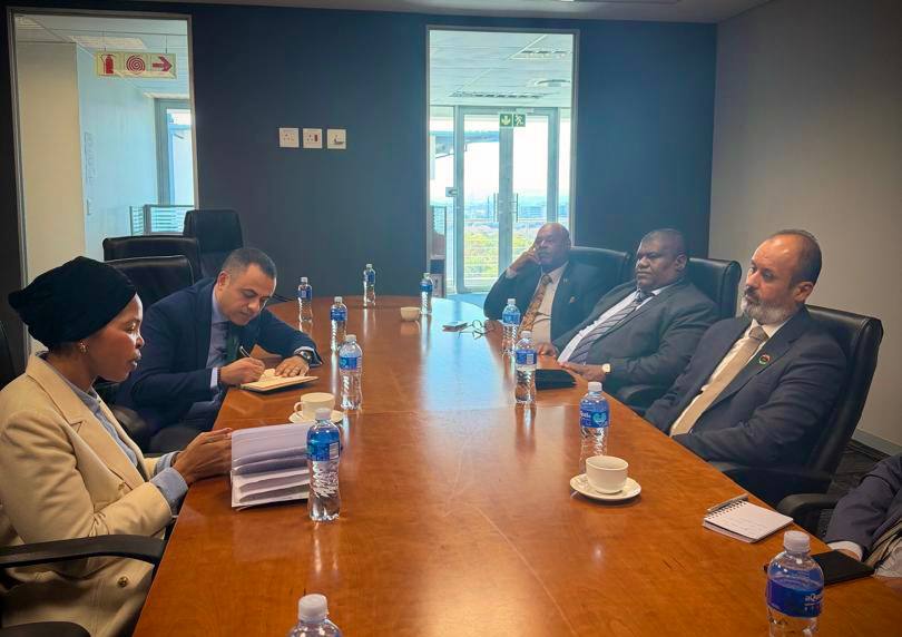 Enhancing Regional Cooperation.. Minister of Housing and Construction Discusses Partnership Prospects with the African Cities Network in South Africa